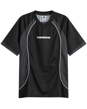 Umbro Panelled Raglan Shirt - Black