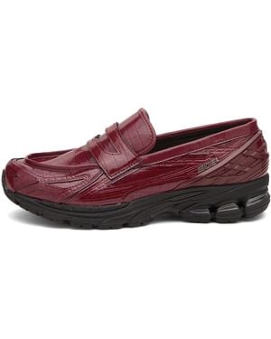 New Balance 1906L Trainer - Red