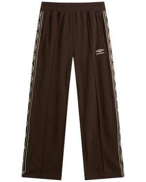 Umbro Taped Track Pant - Brown