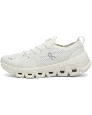 On Shoes Cloud X Tempo Sneaker - White