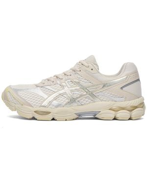 Asics Gel-Cumulus 16 Sneaker - White