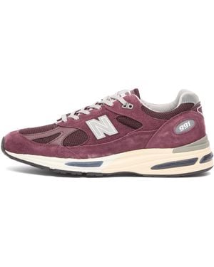New Balance 991V2 Sneaker - Purple