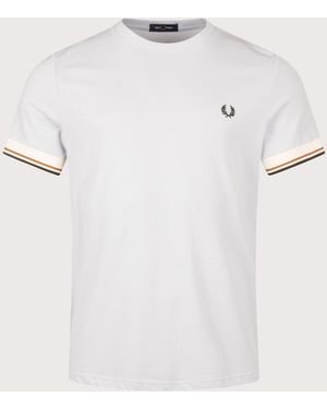 Fred Perry Regular Fit Twin Tipped Cuff T-Shirt - White