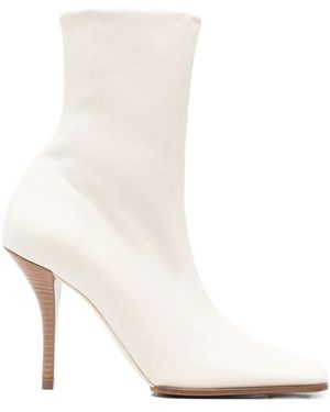 Alaïa Alaã¯A Neutrals Shoes - White