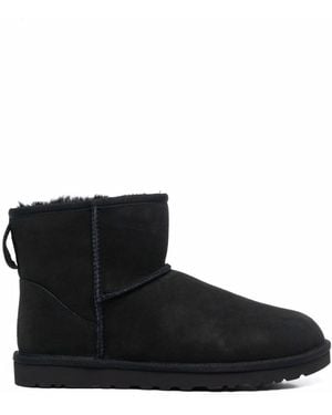 UGG Classic Mini Boots - Black