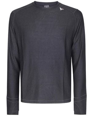 ROA Ashi Long-Sleeve T-Shirt - Blue