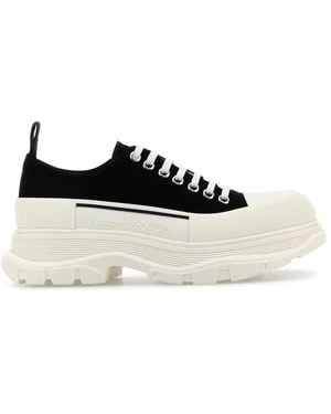 McQueen Tread Slick Trainers - Black