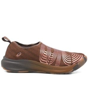 Kiko Kostadinov X Asics Lyasa Ff Split-Toe Trainers - Brown