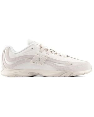 New Balance Trainers - White
