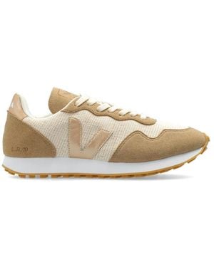 Veja Logo-Patch Lace-Up Trainers - Natural