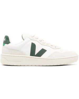 Veja Trainers - White