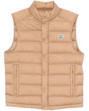 Moncler Logo Patch Gilet - Natural