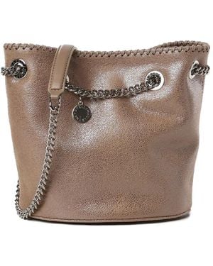 Stella McCartney Falabella chain-trimmed bucket bag - Marrón