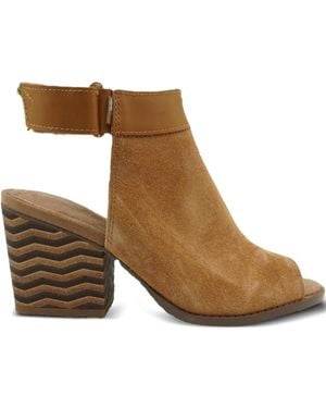 TOMS Grenda "Caramel" Sandals - Brown