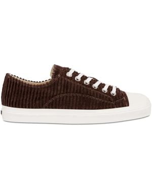 Moschino Baskets En Velours Côtelé À Lacets - Brown