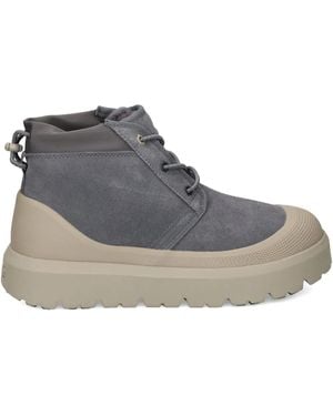 UGG Botas Neumel con cordones - Gris