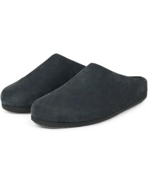 Studio Nicholson Wearing Leather Clogs - Black