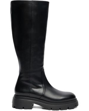 Stuart Weitzman 40Mm Hudson Lug Sole Lite Zip Boots - Black