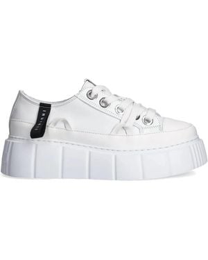 Inuikii Matilda Low Trainers - White