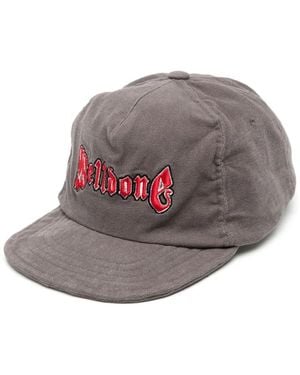 we11done Gorra con logo bordado - Gris