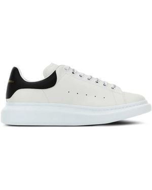 McQueen レザースニーカー - ホワイト