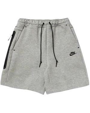 Nike Tech Fleece Shorts Mit Logo-Print - Grau