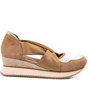 Gioseppo Vuka Crossover-Strap Court Shoes - Natural