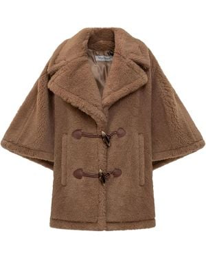 ムートン・ファーコート MAX MARA BISCUIT SHEARLING EFFIGE SLEEVELESS COAT Max Mara Biscuit Shearling Effige Sleeveless Coat – LOZURI®