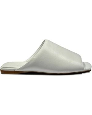 LA ROSE Sabot Leather Sandals - White