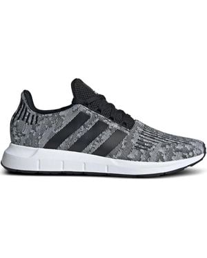 adidas Swift Run 1.0 "core Black/core Black/cloud White" Sneakers - ブラック