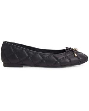 Tommy Hilfiger Quilted Logo-Plaque Ballet Flats - White