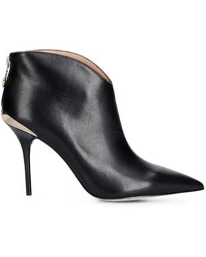 Love Moschino Logo-Plaque Pointed-Toe Ankle Boots - Black
