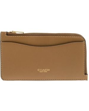 COACH Zipped Leather Cardholder - Brown
