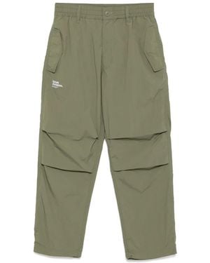 Izzue Hose Mit Logo-Print - Grün