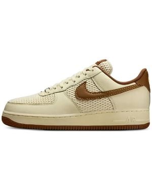 Nike Air Force 1 Low '07 Lv8 Trainers - White