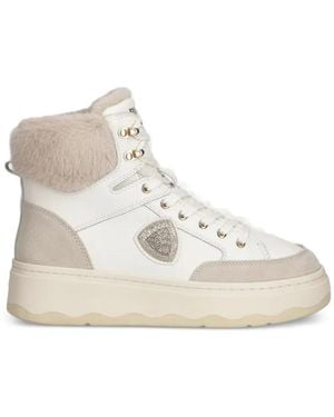Blauer Baskets À Lacets Et Bords En Fourrure Artificielle - White