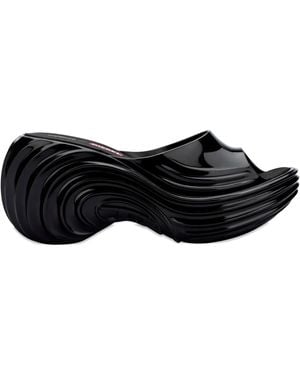 Melissa X Diesel Quantum Slippers Met Plateauzool - Zwart