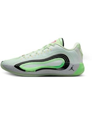 Nike Luka 4 Trainers - Green