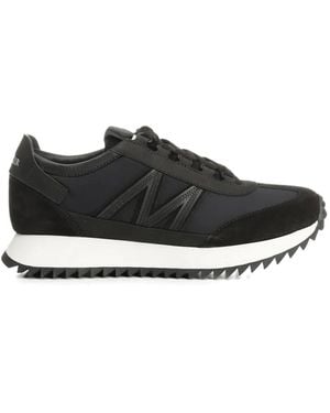 Moncler Pacey2 Panelled Trainers - Black