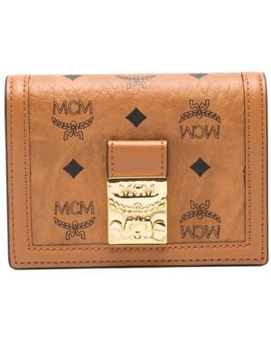 MCM Tracy Logo Buckle Wallet - Brown