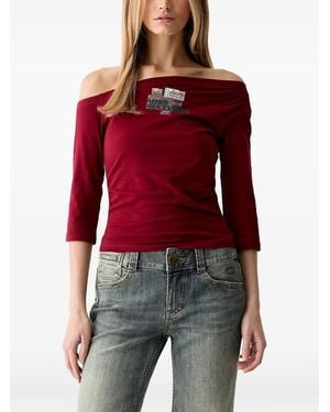 Miss Sixty Logo-Patch Off-Shoulder T-Shirt - Red