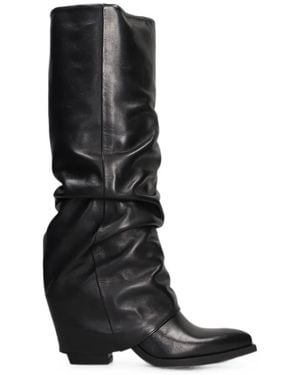 METISSE Slouchy Pointed-Toe Boots - Black