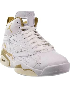 Nike Mvp /Gum Light/Metallic" Trainers - White