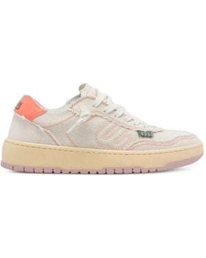 Evenuel Equal Ventunozerosei Logo-Patch Trainers - White