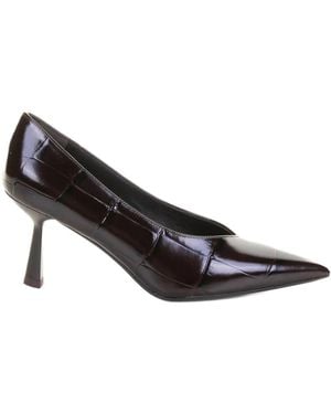 Chantal 70Mm Crocodile-Print Court Shoes - Brown
