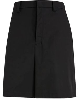 Valentino Garavani Logo-Appliqué Bermuda Shorts - Black