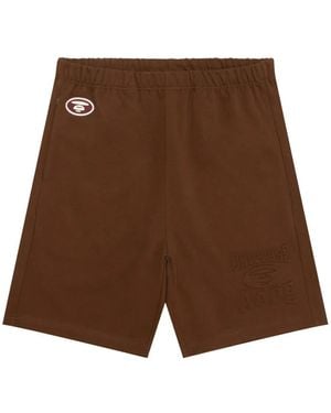 Aape By A Bathing Ape Bermudas con parche del logo - Marrón