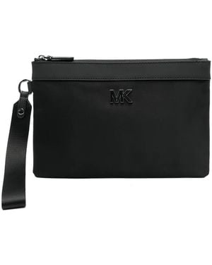 Michael Kors Clutch Mit Logo-Schild - Schwarz
