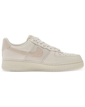 Nike Air Force 1 '07 Lace-Up Trainers - White