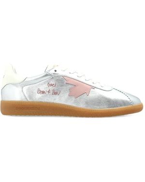 DSquared² Rebel Leaf-Appliqué Trainers - White